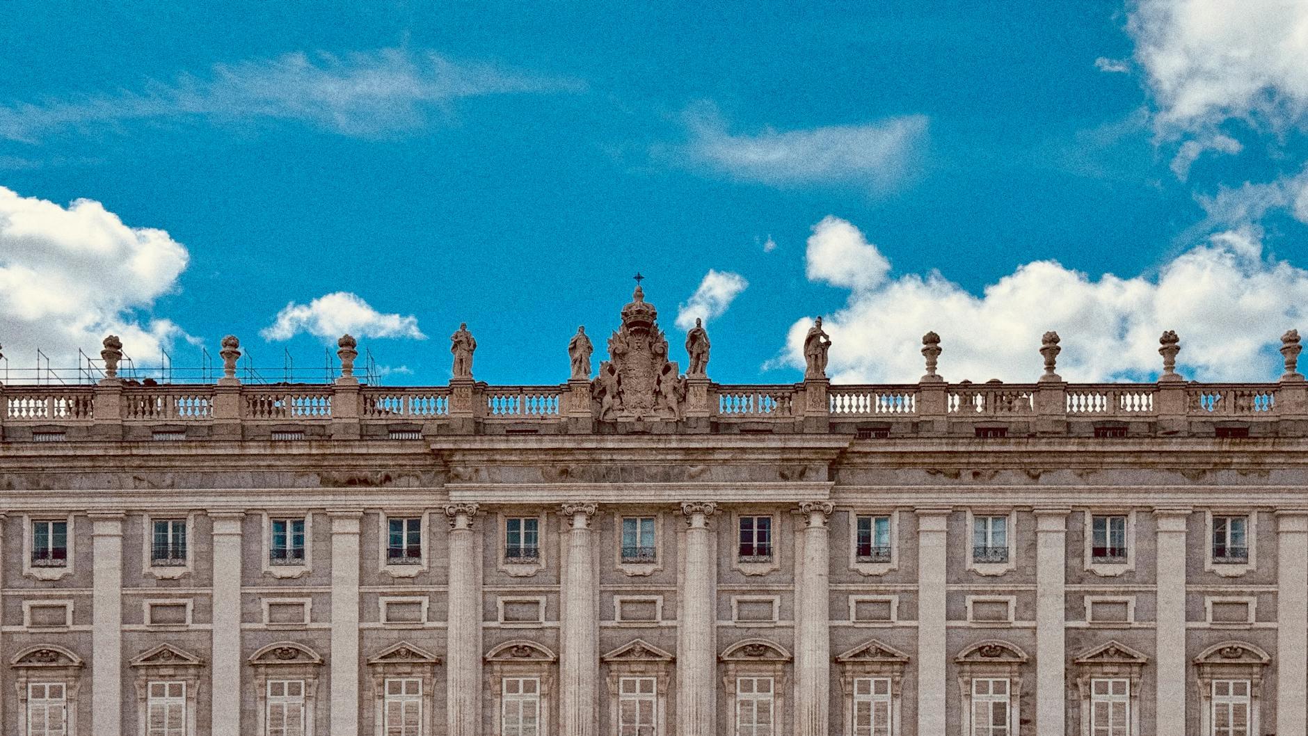 Royal Apartments Aphrodite Palace 5*