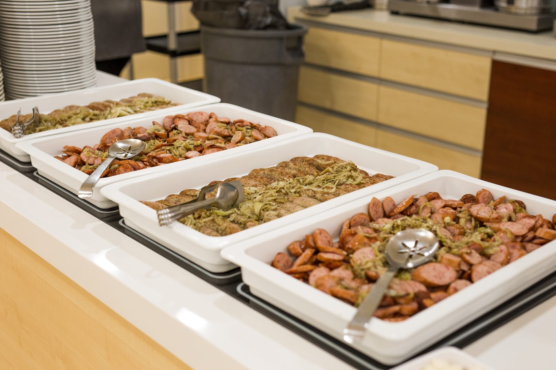 Warmbuffet im Restaurant des Hotels