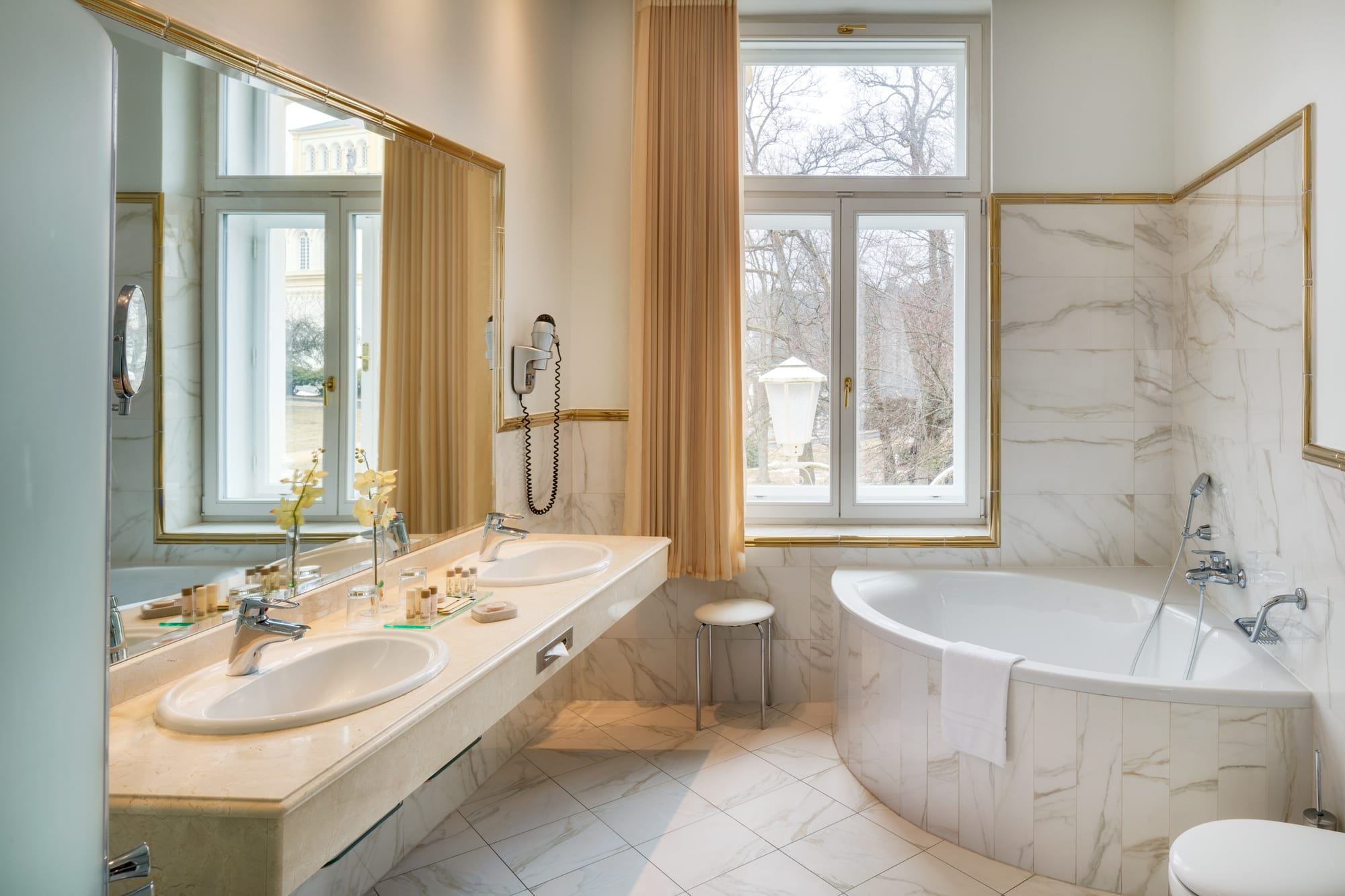 Gemütliche Junior Suite Deluxe im Maria Spa